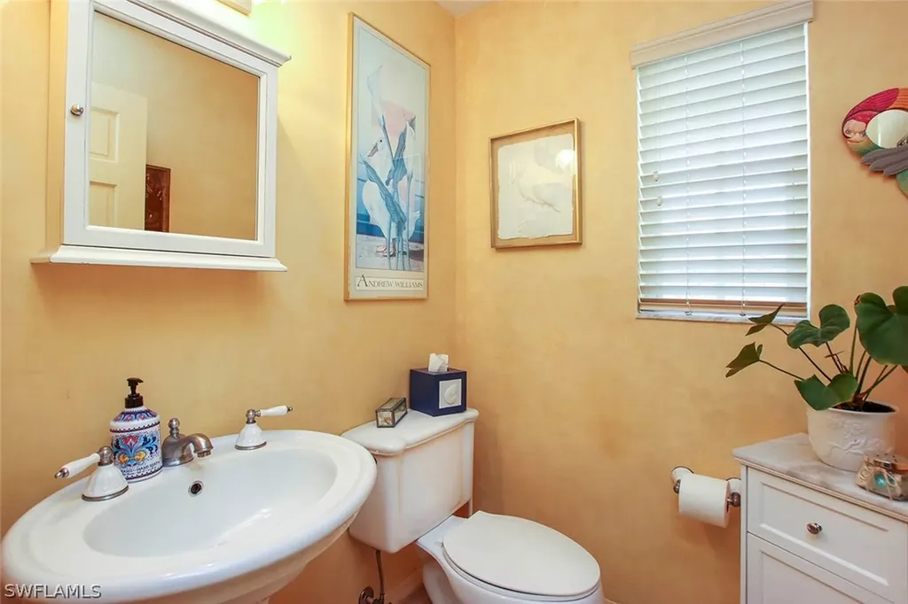 251 Christofer Court Sanibel FL 33957