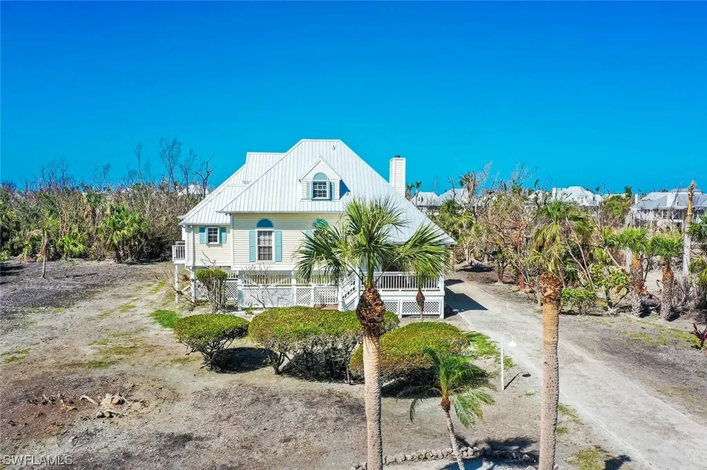 251 Christofer Court Sanibel FL 33957