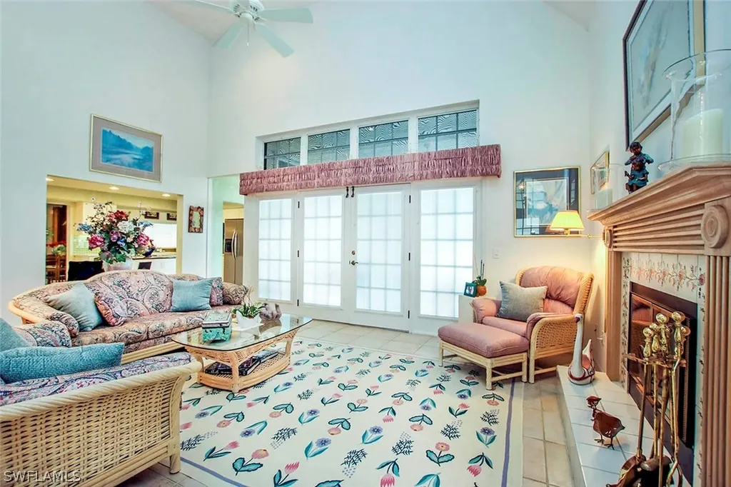 251 Christofer Court Sanibel FL 33957
