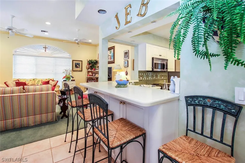251 Christofer Court Sanibel FL 33957