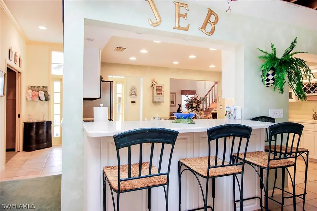 251 Christofer Court Sanibel FL 33957