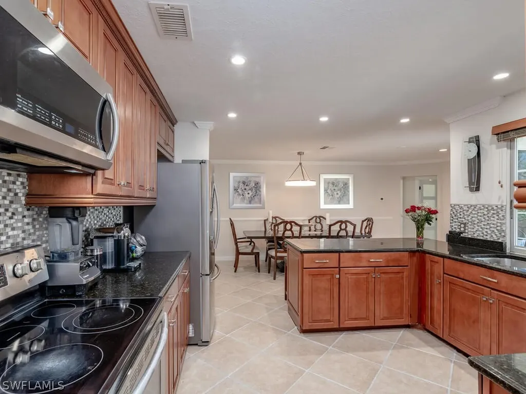 326 Sand Hill Street Marco Island FL 34145