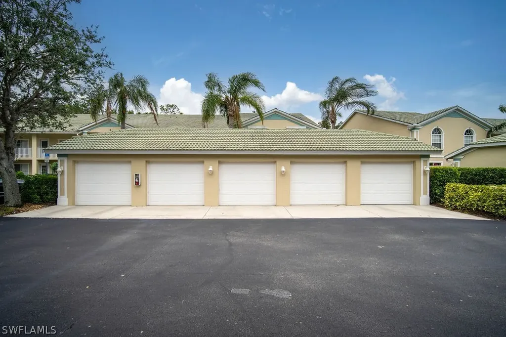 25761 Lake Amelia Way Bonita Springs FL 34135