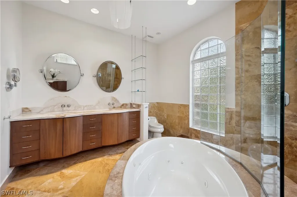 108 Newport Cay Naples FL 34114