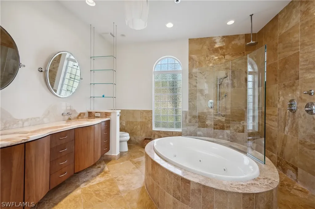 108 Newport Cay Naples FL 34114