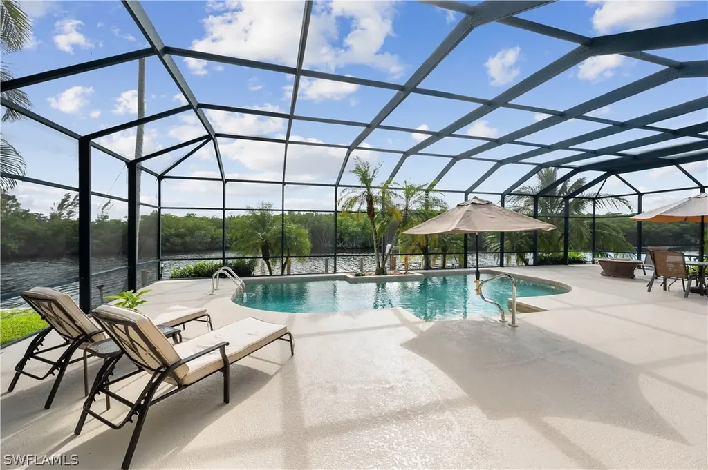 108 Newport Cay Naples FL 34114