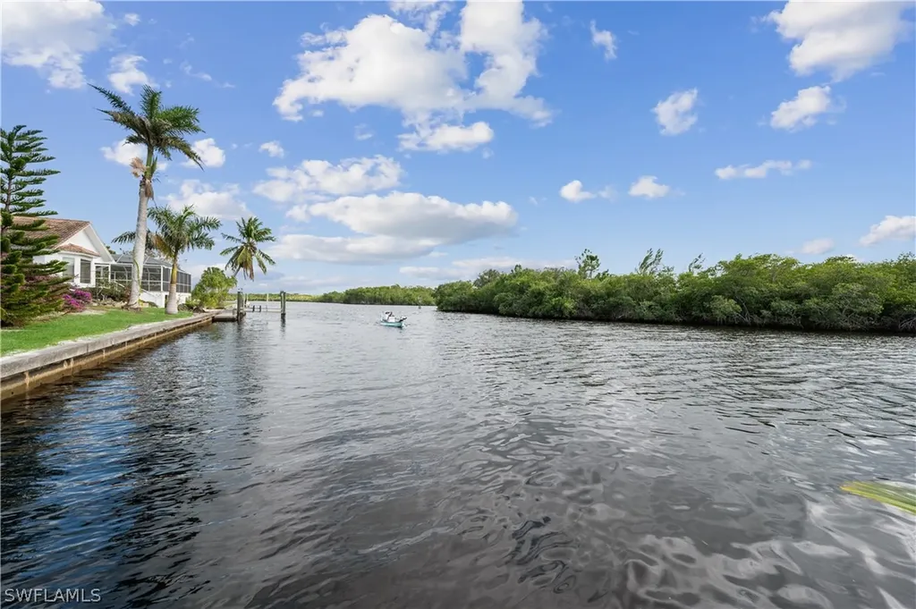 108 Newport Cay Naples FL 34114