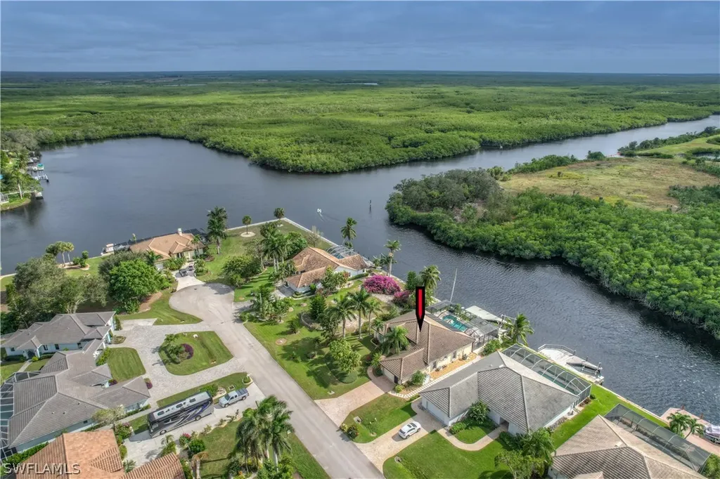 108 Newport Cay Naples FL 34114