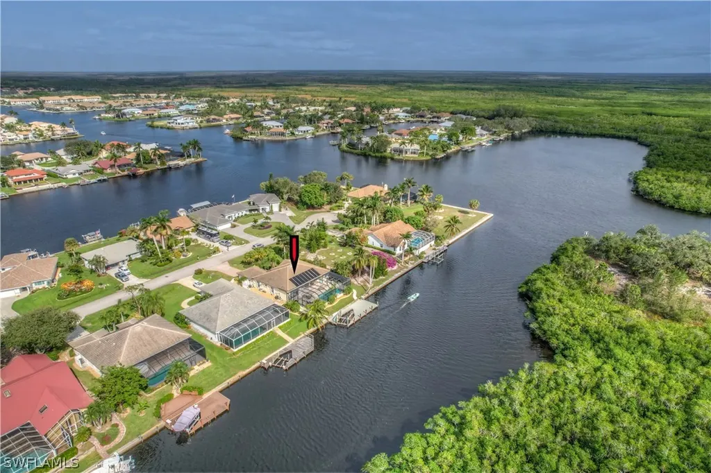 108 Newport Cay Naples FL 34114