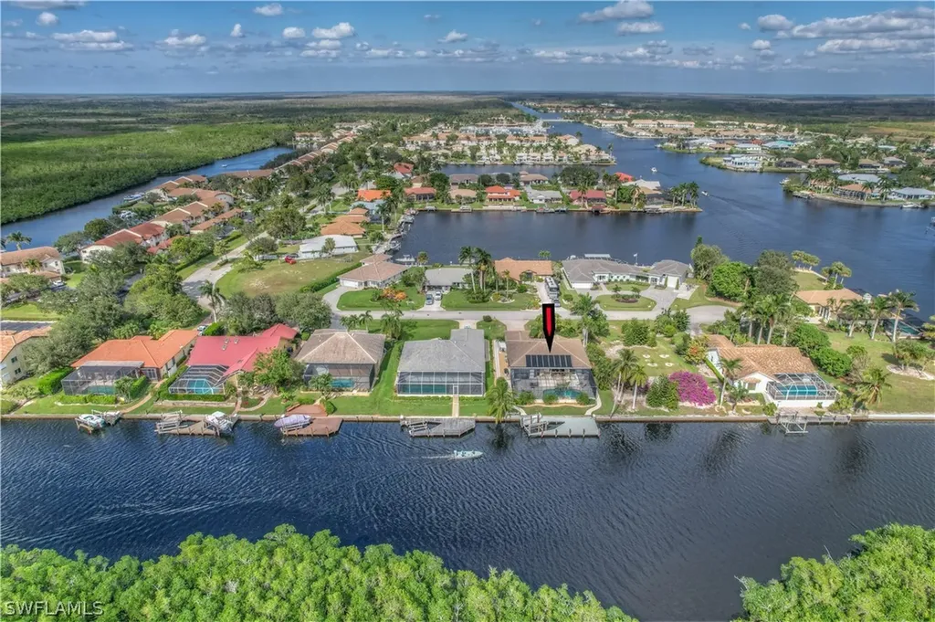 108 Newport Cay Naples FL 34114