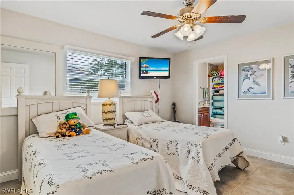 9943 Treasure Cay Lane Bonita Springs FL 34135