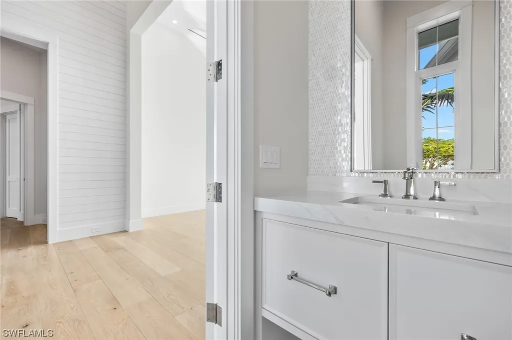 1675 Mullet Court Naples FL 34102