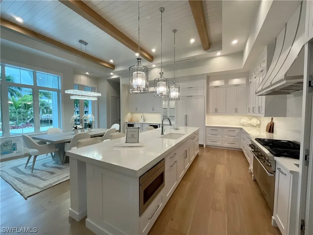 1675 Mullet Court Naples FL 34102