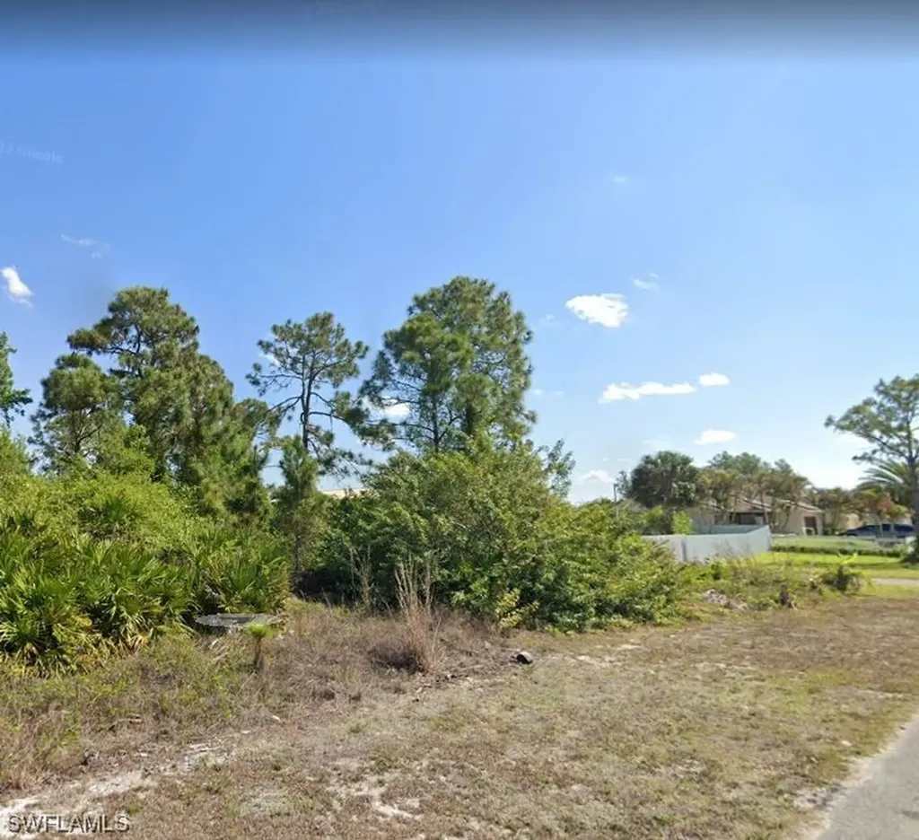 3514 41st Street SW Lehigh Acres FL 33976