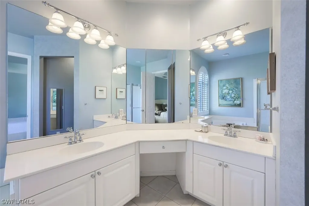 1575 Clermont Drive Naples FL 34109