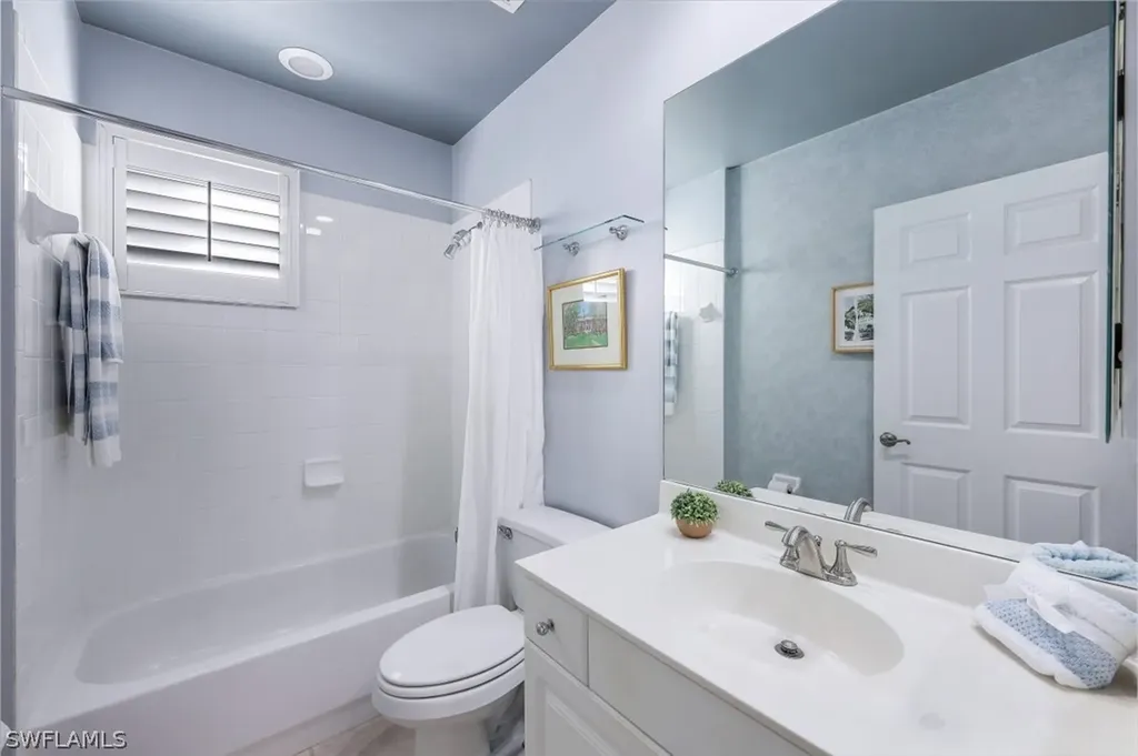 1575 Clermont Drive Naples FL 34109