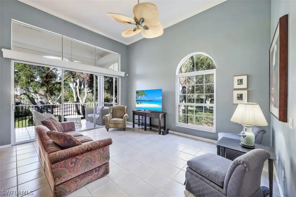1575 Clermont Drive Naples FL 34109