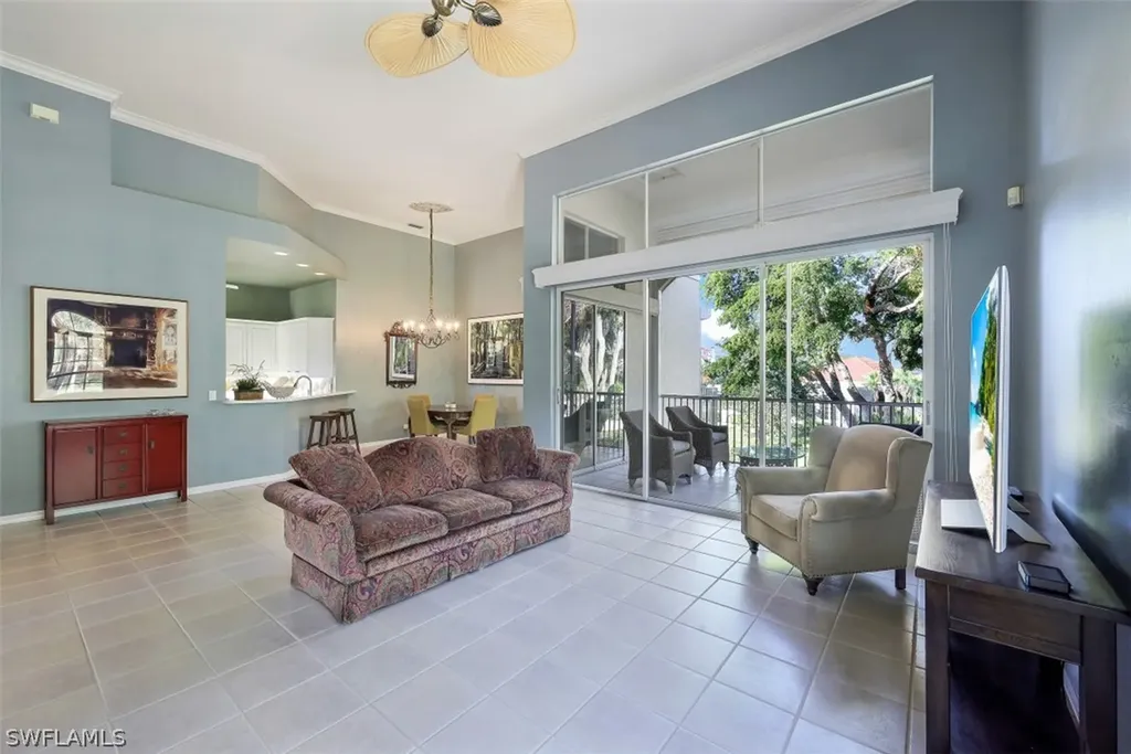 1575 Clermont Drive Naples FL 34109