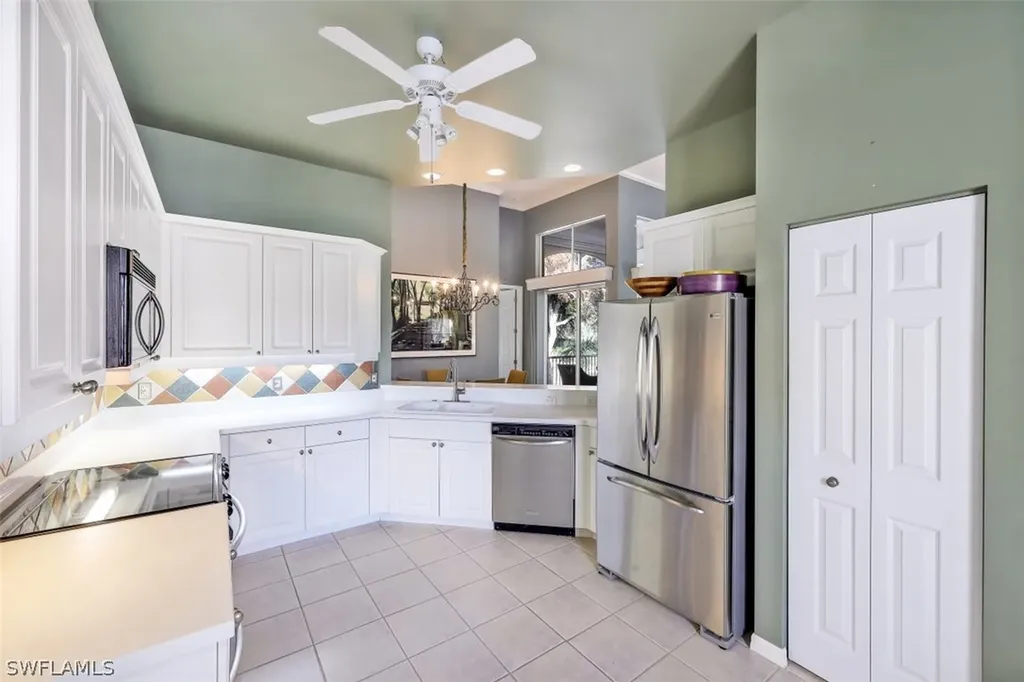 1575 Clermont Drive Naples FL 34109