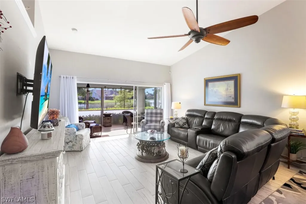 268 Melrose Place Naples FL 34104