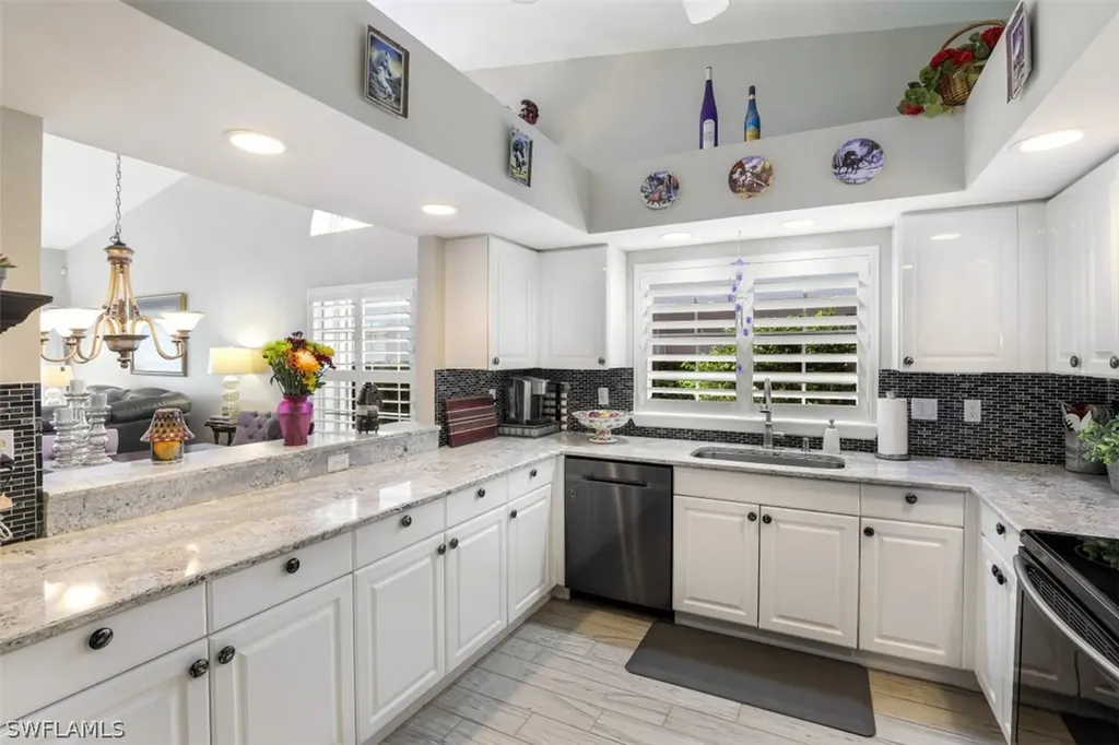 268 Melrose Place Naples FL 34104