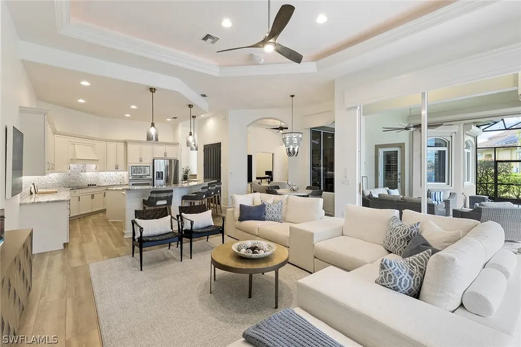8871 Shenendoah Circle Naples FL 34113