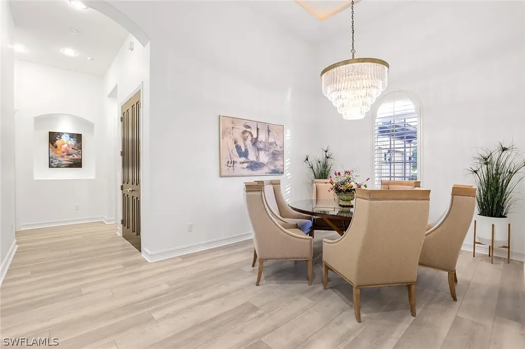 8871 Shenendoah Circle Naples FL 34113