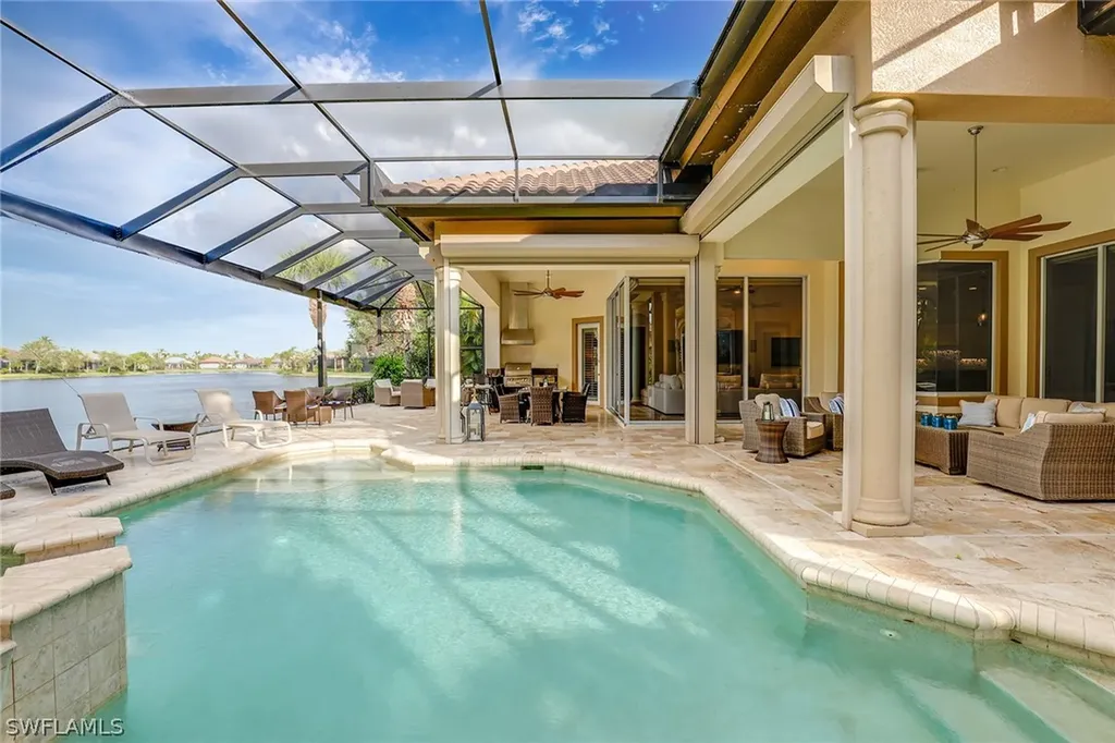 8871 Shenendoah Circle Naples FL 34113