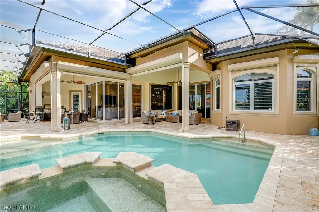8871 Shenendoah Circle Naples FL 34113