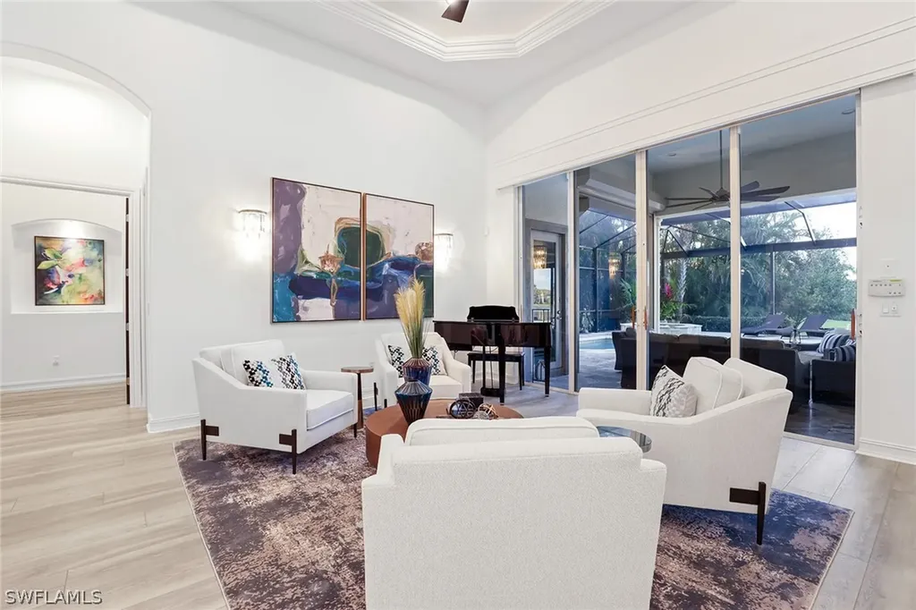 8871 Shenendoah Circle Naples FL 34113