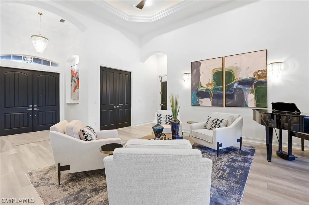 8871 Shenendoah Circle Naples FL 34113