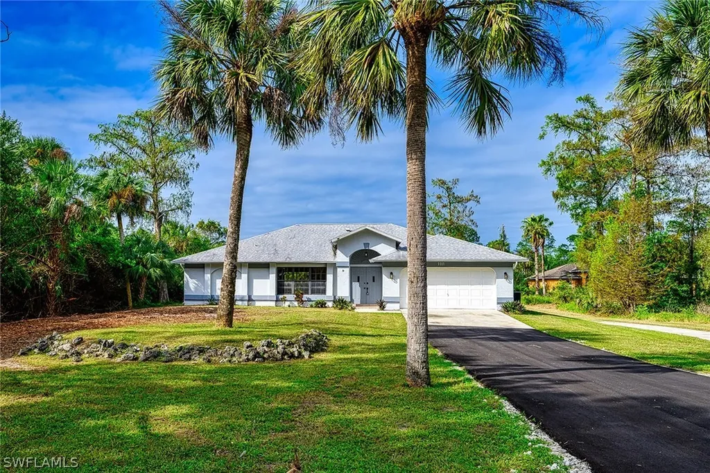 1111 19th Street SW Naples FL 34117