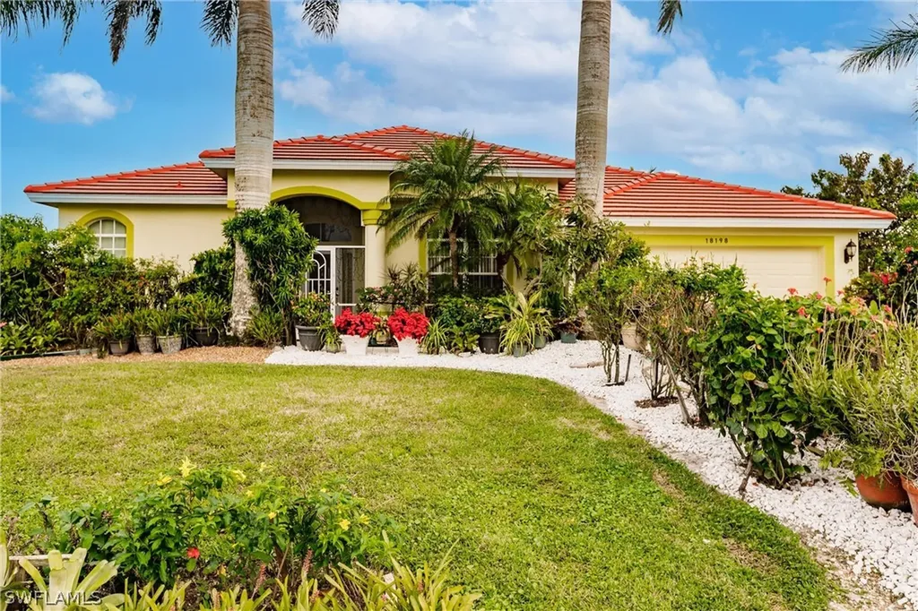 18198 Royal Hammock Boulevard Naples FL 34114