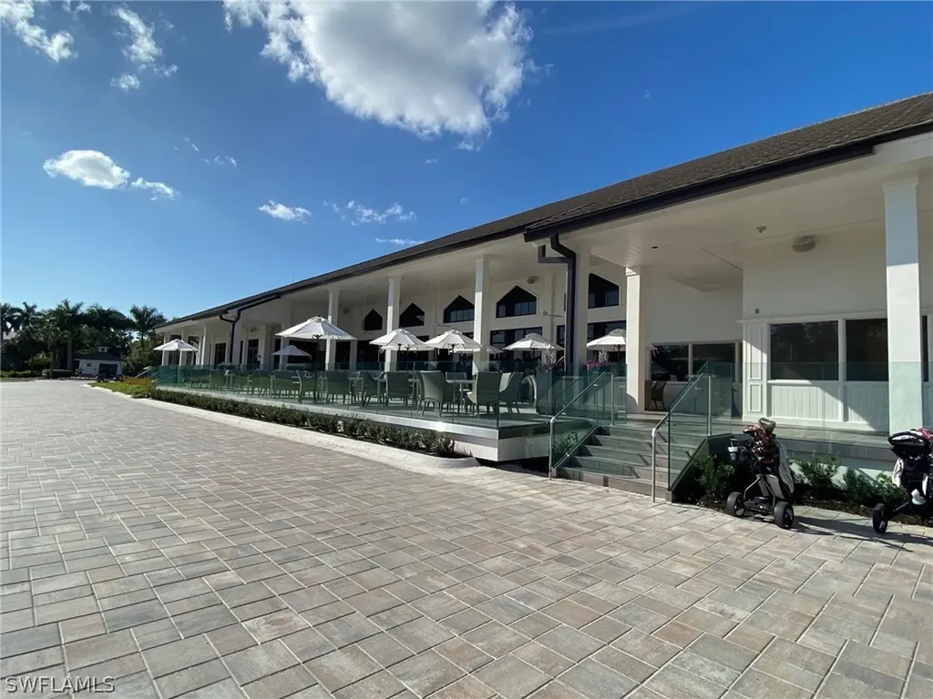 551 Cormorant Cove Naples FL 34113