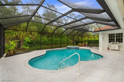 551 Cormorant Cove Naples FL 34113