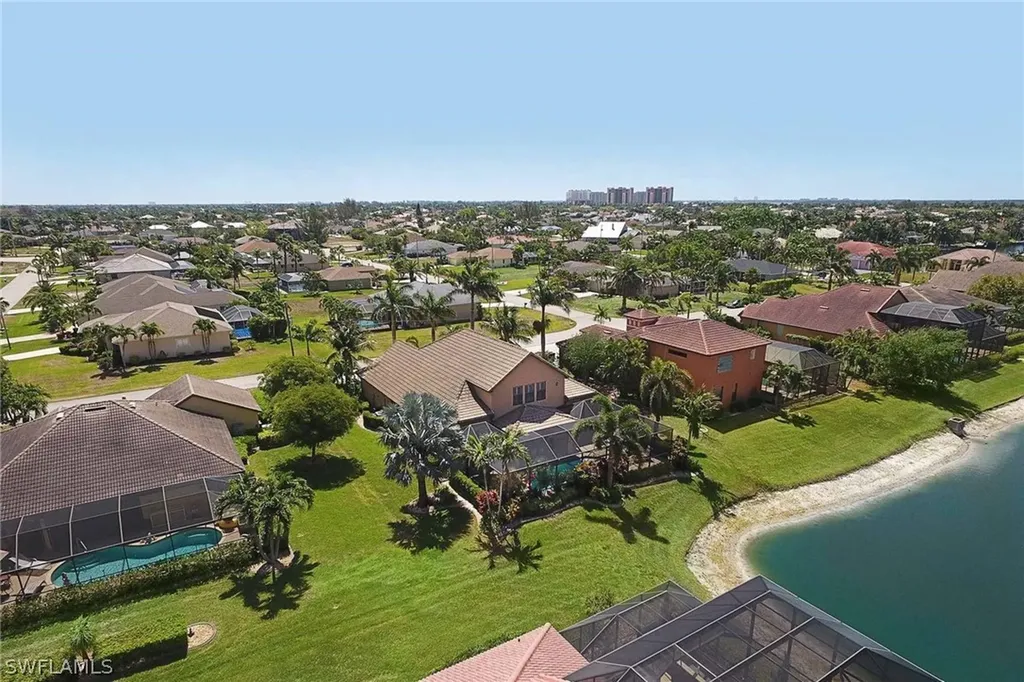 5208 SW 22nd Avenue Cape Coral FL 33914