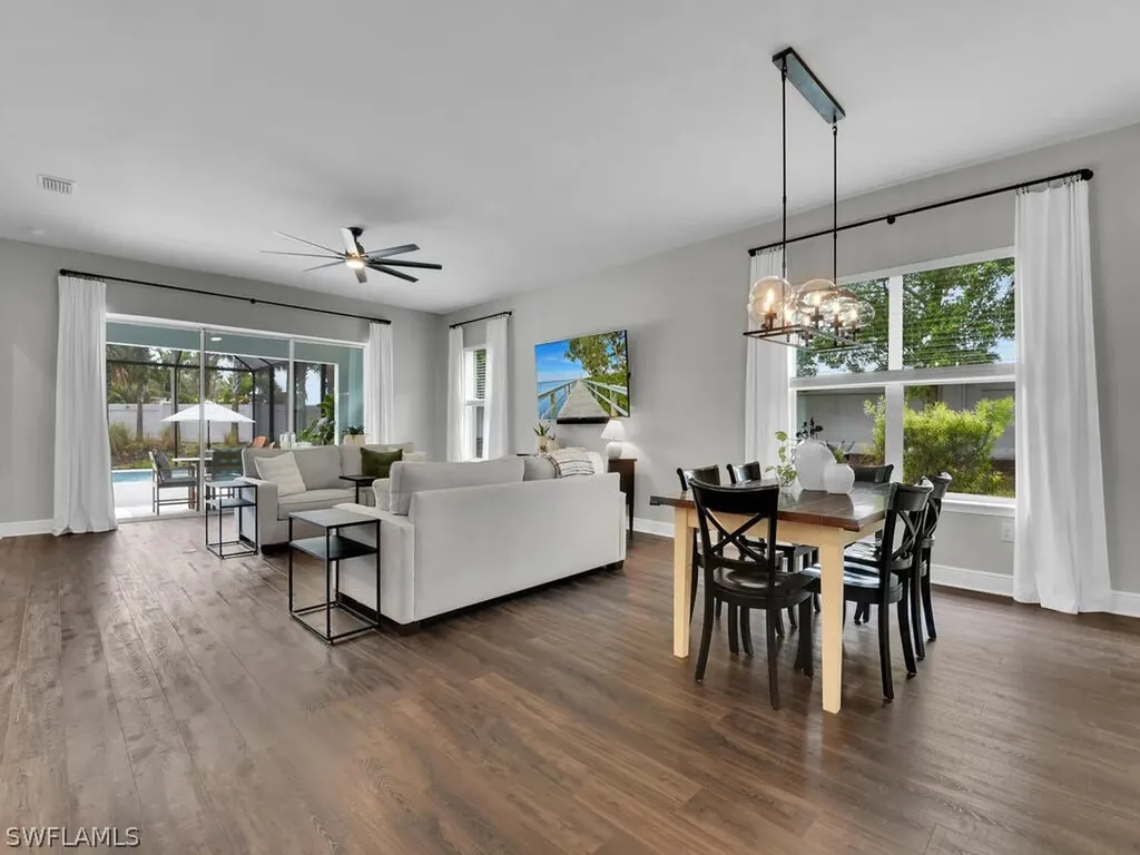 3876 Barque Court Naples FL 34120