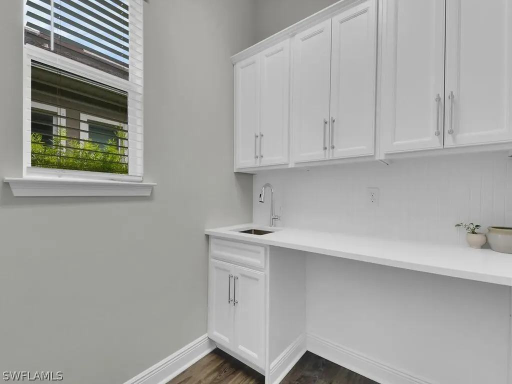 3876 Barque Court Naples FL 34120