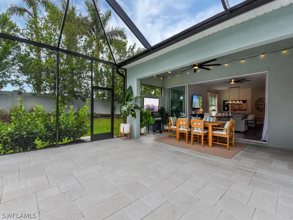 3876 Barque Court Naples FL 34120