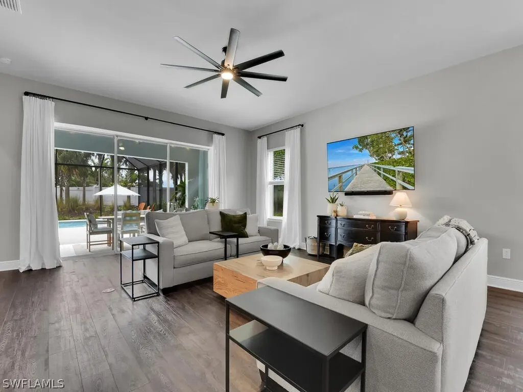 3876 Barque Court Naples FL 34120
