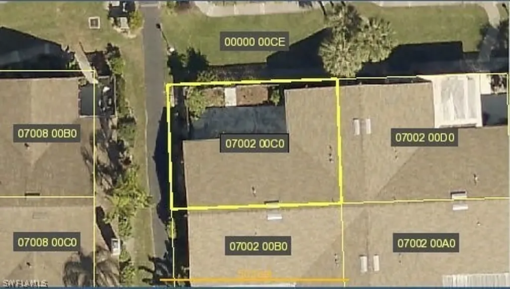 6332 Royal Woods Drive Fort Myers FL 33908
