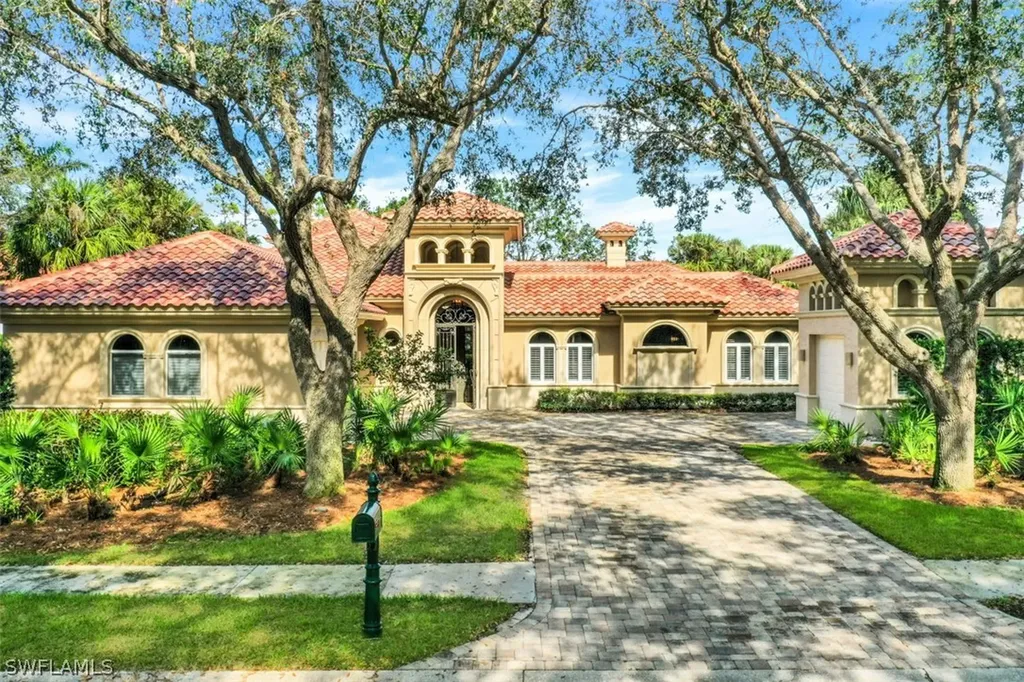 Naples FL, 1564 Gormican Lane