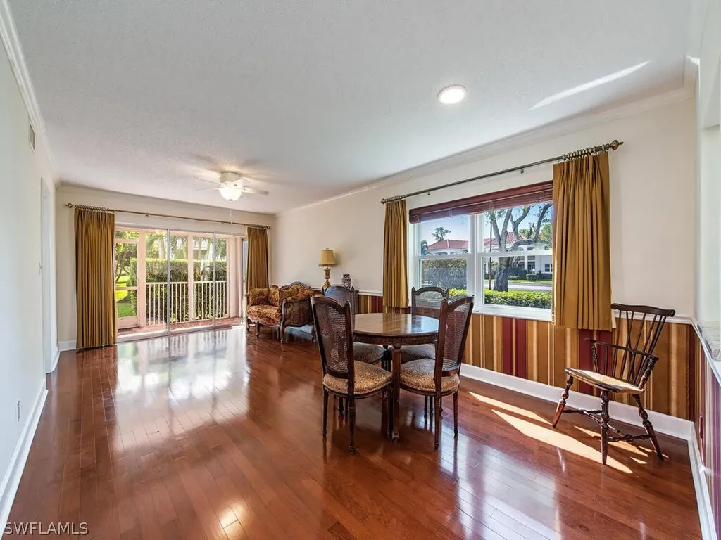 1055 Forest Lakes Drive Naples FL 34105