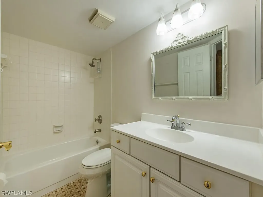 1055 Forest Lakes Drive Naples FL 34105