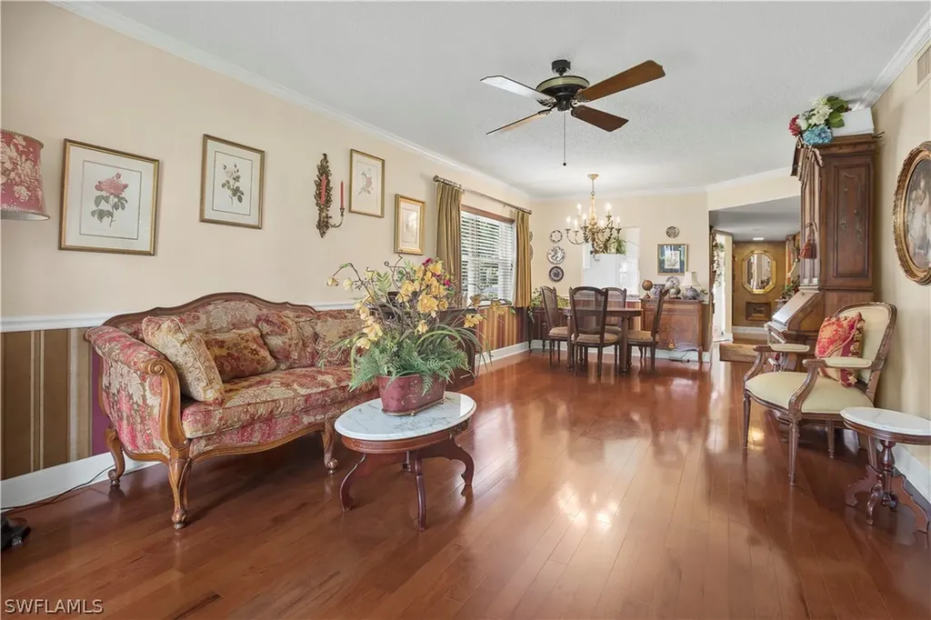 1055 Forest Lakes Drive Naples FL 34105