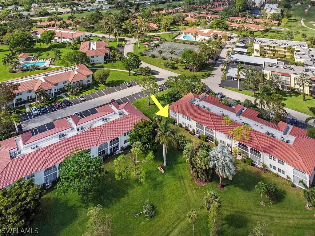 1055 Forest Lakes Drive Naples FL 34105