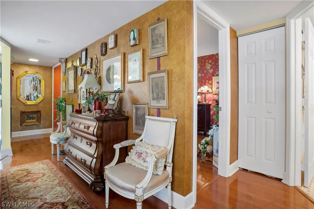 1055 Forest Lakes Drive Naples FL 34105