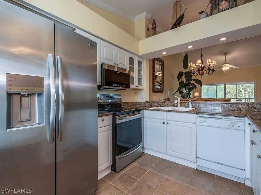 3245 Cypress Glen Way Naples FL 34109
