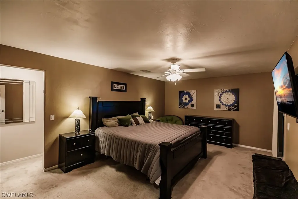 601 SE 35th Terrace Cape Coral FL 33904