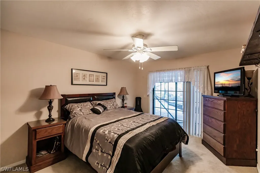601 SE 35th Terrace Cape Coral FL 33904